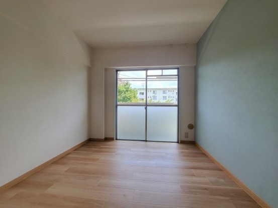 apartment 埼玉県三郷市彦成３丁目
地図を見る