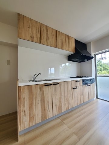 apartment 埼玉県三郷市彦成３丁目
地図を見る