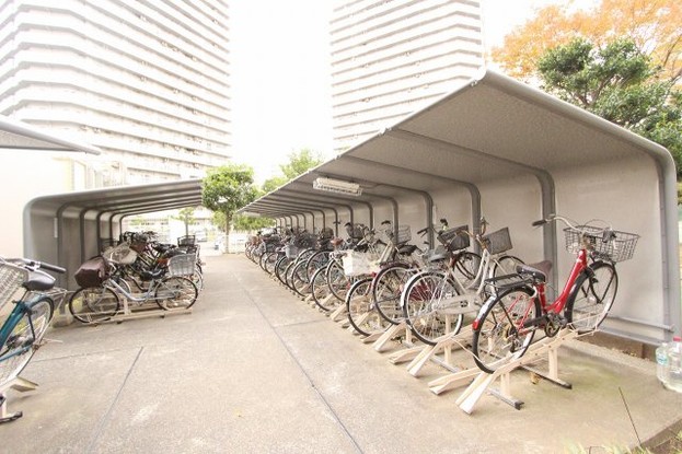 apartment 埼玉県三郷市さつき平２丁目
地図を見る