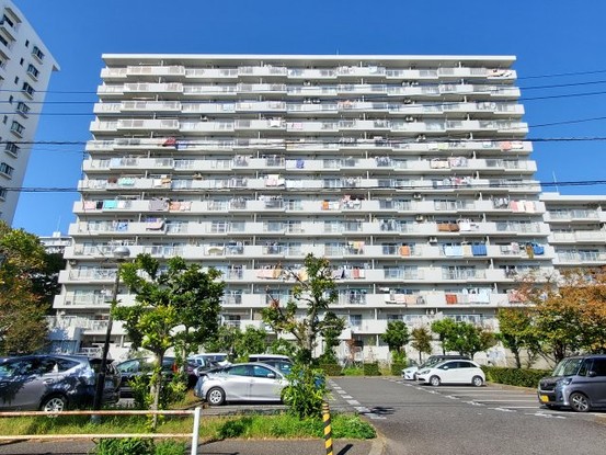 apartment 埼玉県三郷市さつき平１丁目
地図を見る