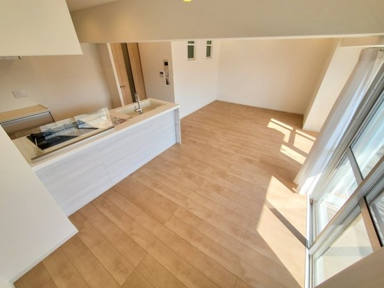 apartment 埼玉県三郷市さつき平１丁目
地図を見る