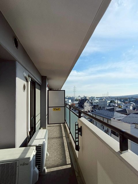 apartment 埼玉県三郷市高州１丁目
地図を見る