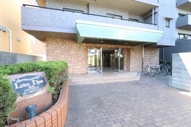 apartment 埼玉県三郷市彦成３丁目207-3
