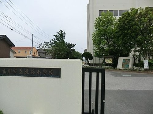 apartment 埼玉県三郷市彦成３丁目207-3