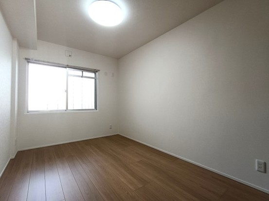 apartment 埼玉県三郷市早稲田６丁目
地図を見る