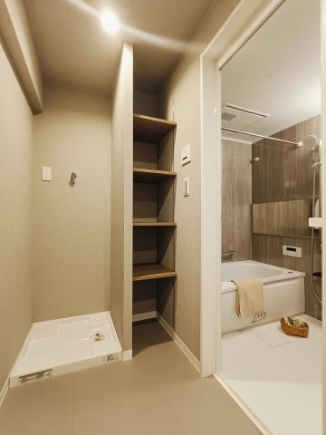 apartment 埼玉県三郷市早稲田６丁目
地図を見る