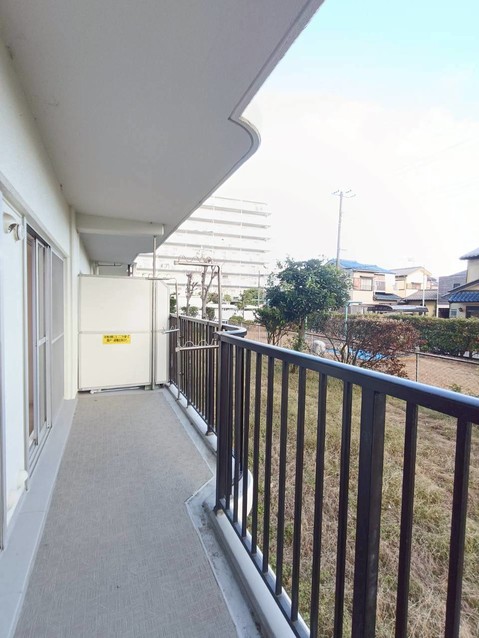 apartment 埼玉県三郷市彦成３丁目207-3
