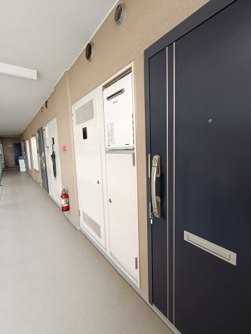 apartment 埼玉県三郷市新和５丁目
地図を見る