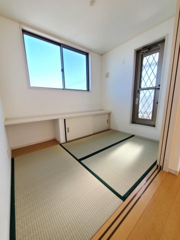 detached 埼玉県吉川市中曽根１丁目
地図を見る