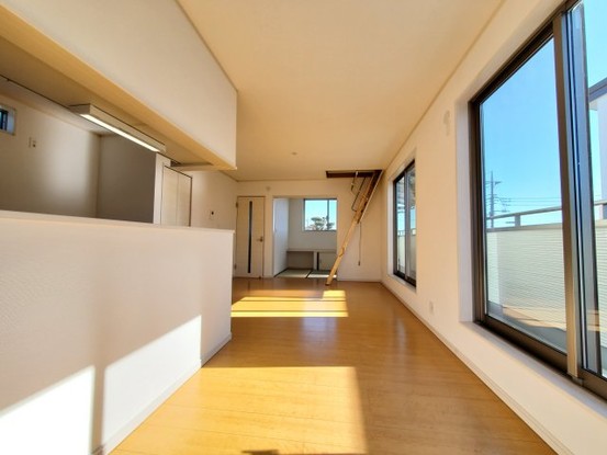 detached 埼玉県吉川市中曽根１丁目
地図を見る