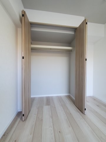 apartment 埼玉県三郷市三郷１丁目
地図を見る