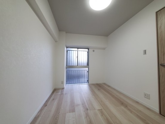 apartment 埼玉県三郷市三郷１丁目
地図を見る