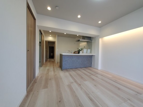 apartment 埼玉県三郷市三郷１丁目
地図を見る