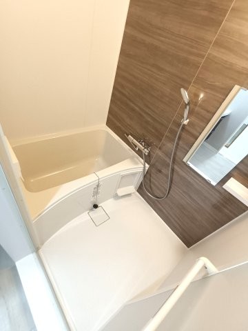 apartment 埼玉県三郷市さつき平１丁目
地図を見る