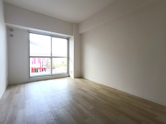 apartment 埼玉県三郷市さつき平１丁目
地図を見る