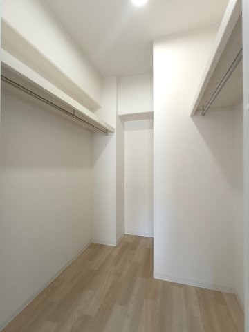 apartment 埼玉県三郷市さつき平１丁目
地図を見る