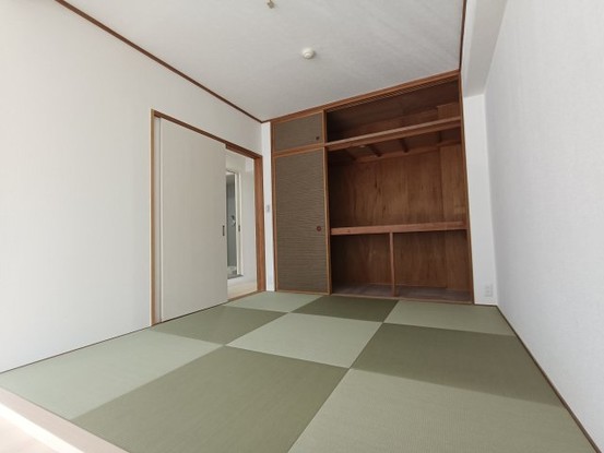 apartment 埼玉県三郷市さつき平１丁目
地図を見る