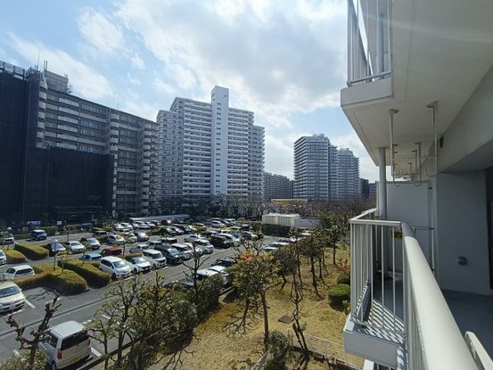 apartment 埼玉県三郷市さつき平１丁目
地図を見る