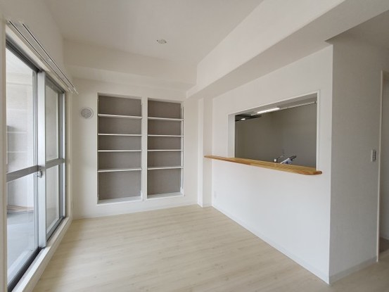 apartment 埼玉県三郷市さつき平１丁目
地図を見る