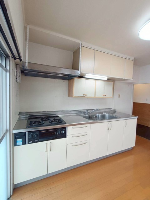 apartment 埼玉県三郷市彦成３丁目
地図を見る