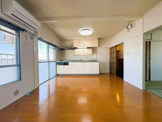 apartment 埼玉県三郷市彦成３丁目
地図を見る