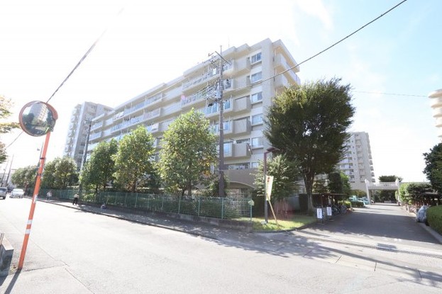 apartment 埼玉県三郷市彦成３丁目207-3