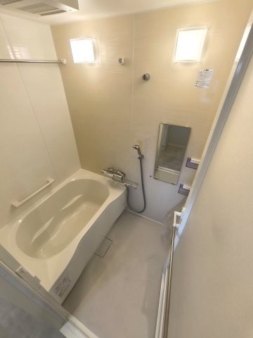 apartment 埼玉県三郷市彦成３丁目207-3