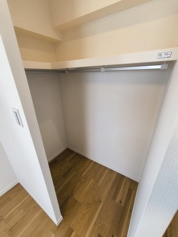 apartment 埼玉県三郷市彦成３丁目207-3