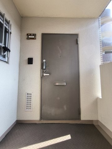 apartment 埼玉県三郷市彦成３丁目207-3