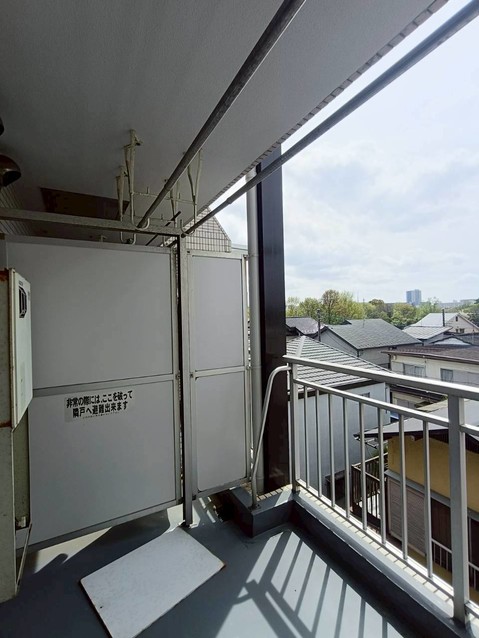 apartment 埼玉県三郷市高州３丁目
地図を見る