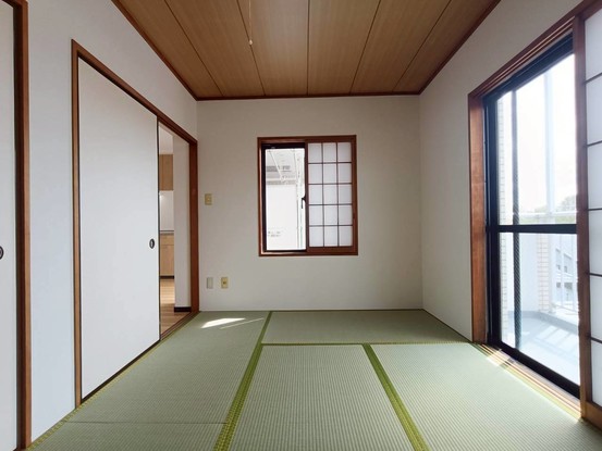 apartment 埼玉県三郷市高州３丁目
地図を見る