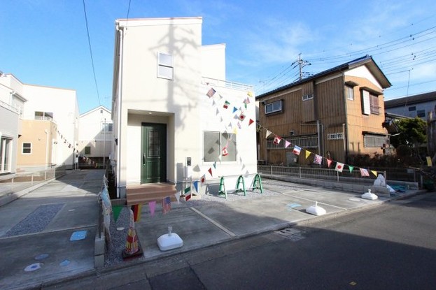 detached 埼玉県八潮市大字鶴ケ曽根
地図を見る