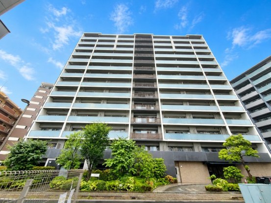 apartment 埼玉県三郷市中央１丁目
地図を見る