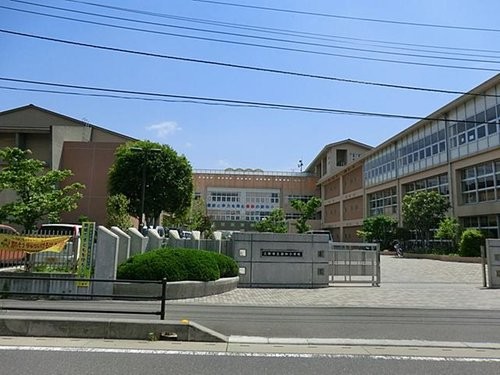 apartment 埼玉県三郷市中央１丁目
地図を見る