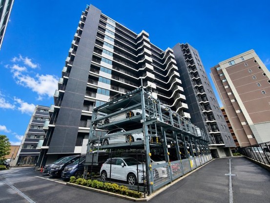 apartment 埼玉県三郷市中央１丁目
地図を見る