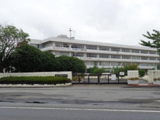 apartment 埼玉県三郷市早稲田７丁目
地図を見る