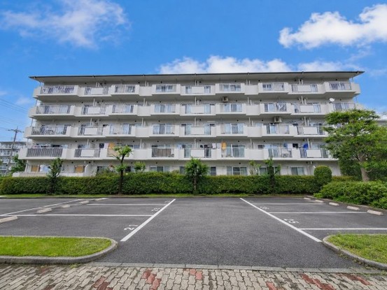 apartment 埼玉県三郷市早稲田７丁目
地図を見る