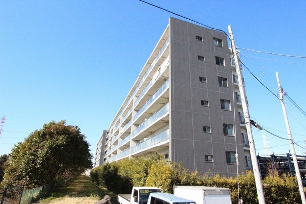 apartment 埼玉県八潮市大字浮塚
地図を見る