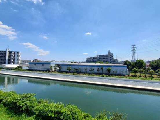 apartment 埼玉県八潮市大字浮塚
地図を見る