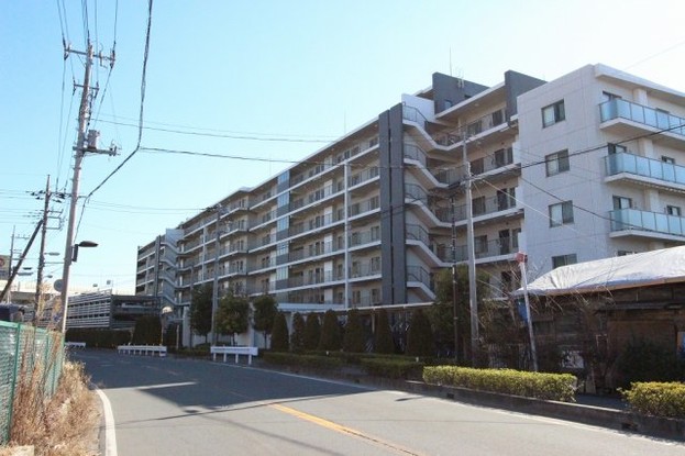 apartment 埼玉県八潮市大字浮塚
地図を見る
