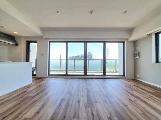 apartment 埼玉県八潮市大字浮塚
地図を見る