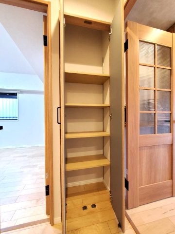 apartment 埼玉県三郷市早稲田５丁目
地図を見る