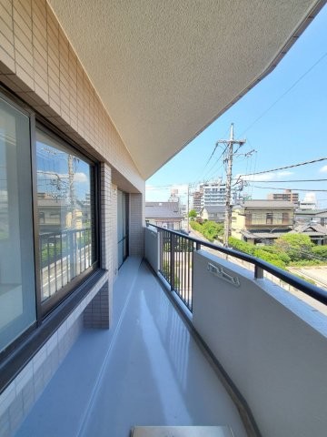 apartment 埼玉県吉川市木売２丁目
地図を見る