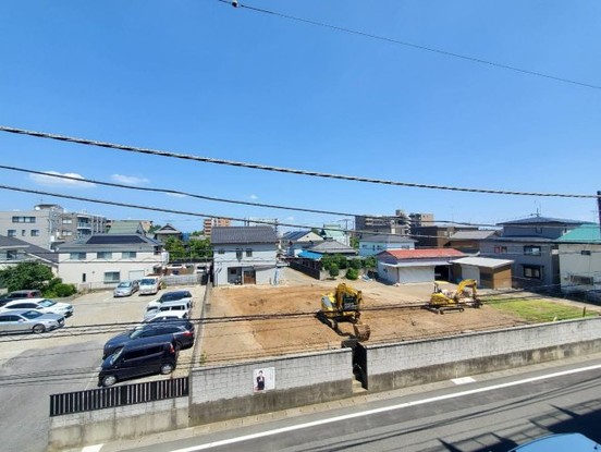 apartment 埼玉県吉川市木売２丁目
地図を見る