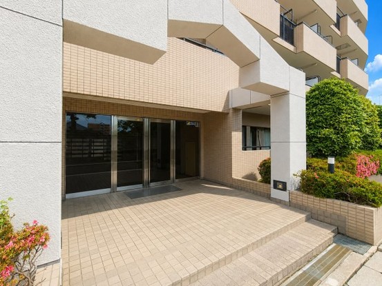 apartment 埼玉県吉川市木売２丁目
地図を見る