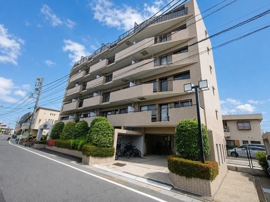 apartment 埼玉県吉川市木売２丁目
地図を見る