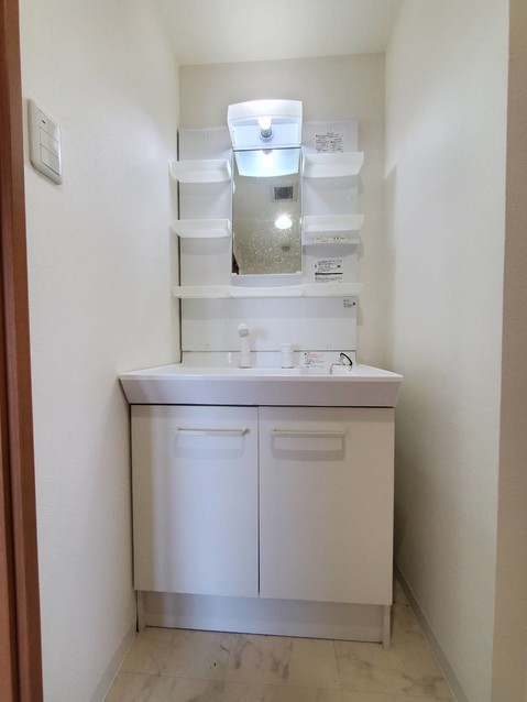 apartment 埼玉県吉川市木売２丁目
地図を見る