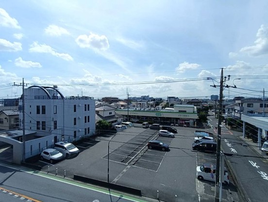 apartment 埼玉県三郷市早稲田４丁目
地図を見る