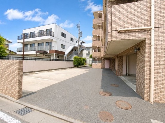 apartment 埼玉県三郷市早稲田４丁目
地図を見る