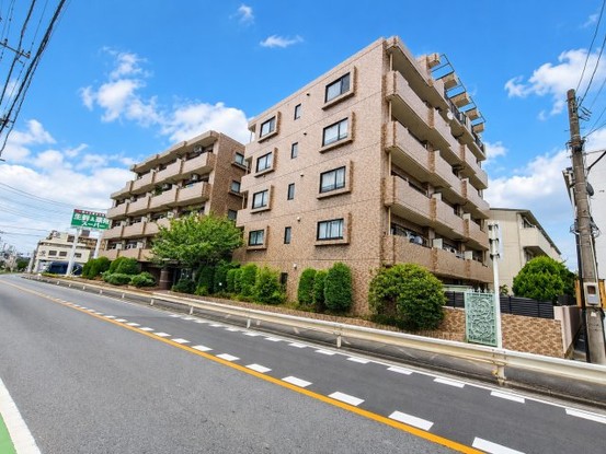 apartment 埼玉県三郷市早稲田４丁目
地図を見る